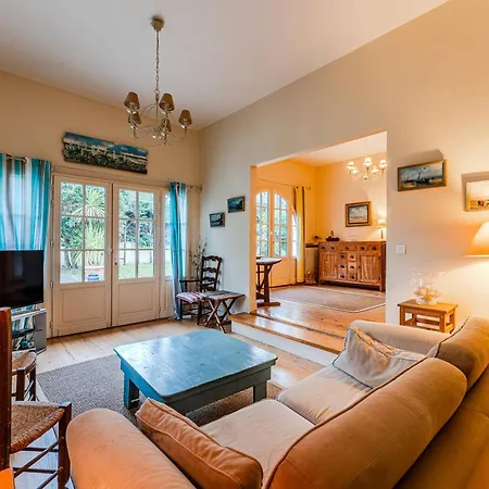 Вилла Charmante Maison Gaume, 3 Chambres, - Fr-1-433-151